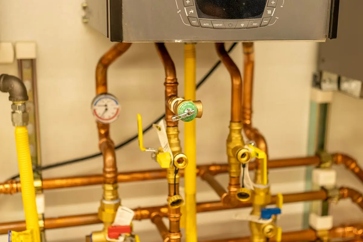 Licensed technician providing Slab Leak Repair for a homeowner in Lake Lorraine